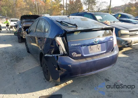 2015 Toyota Prius Three из США, поврежденный, VIN JTDKN3DU2F0469107